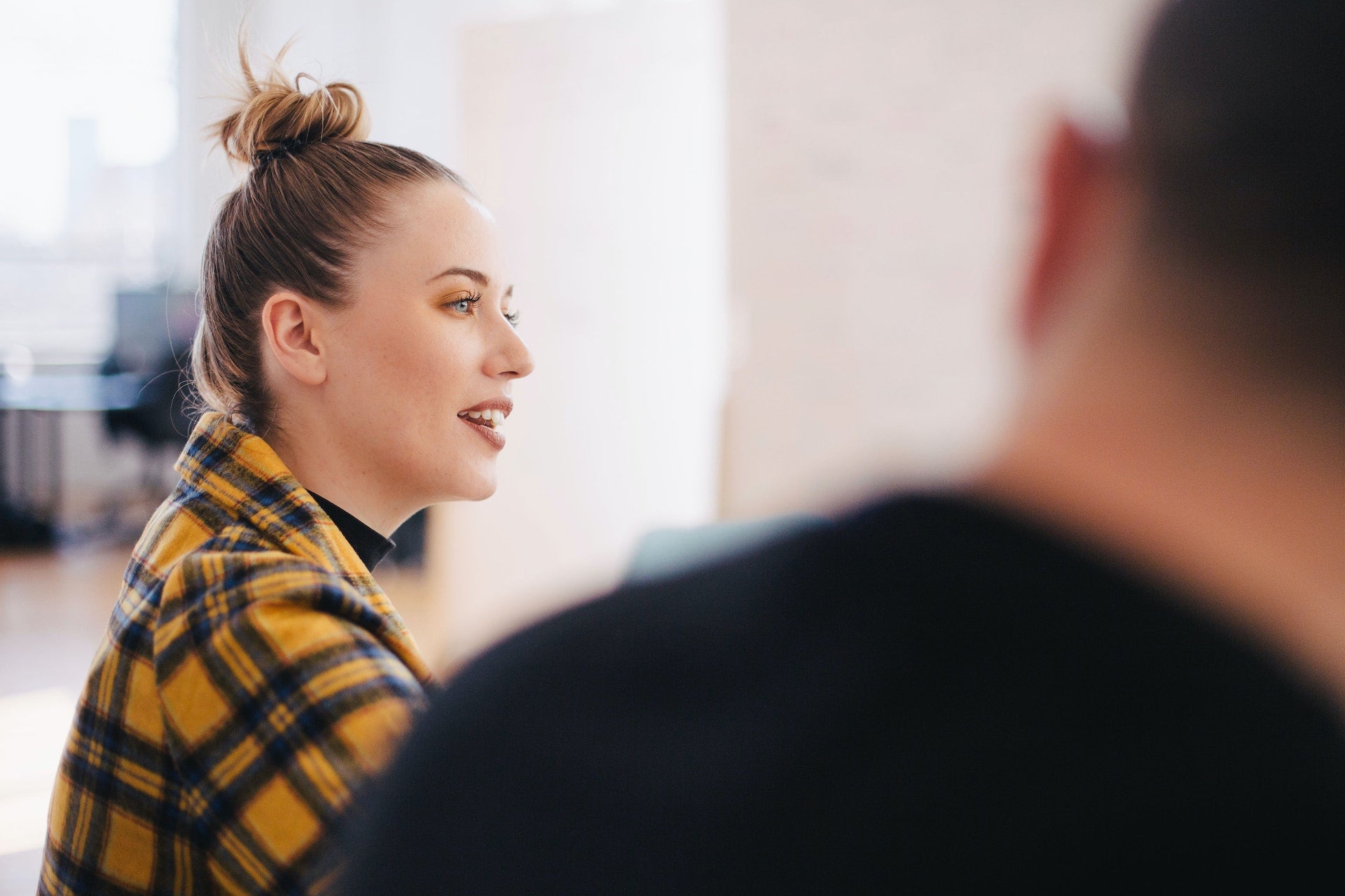 using Popl digital business cards to build your professional network