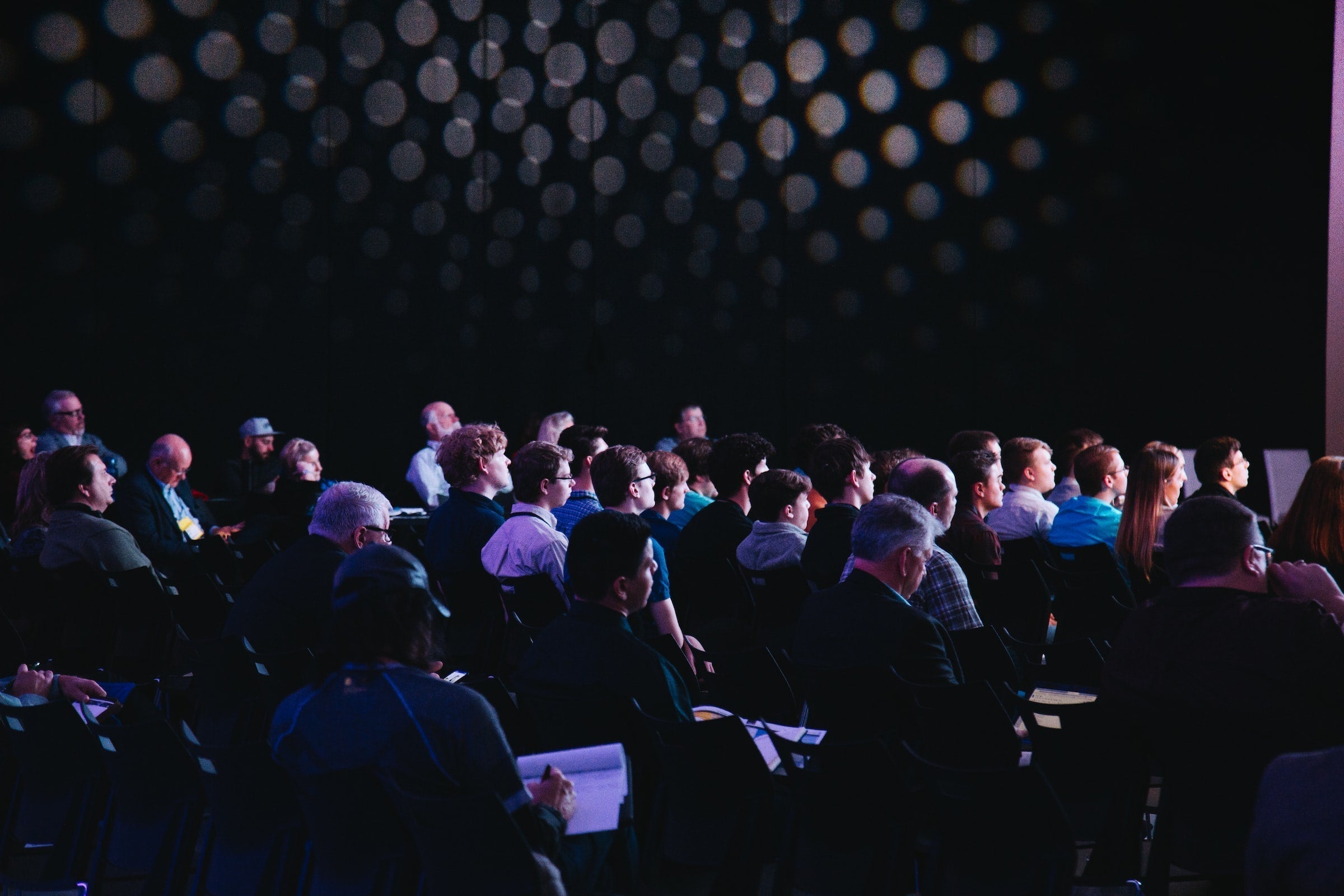 How to Build Your Professional Network with Events in 2025